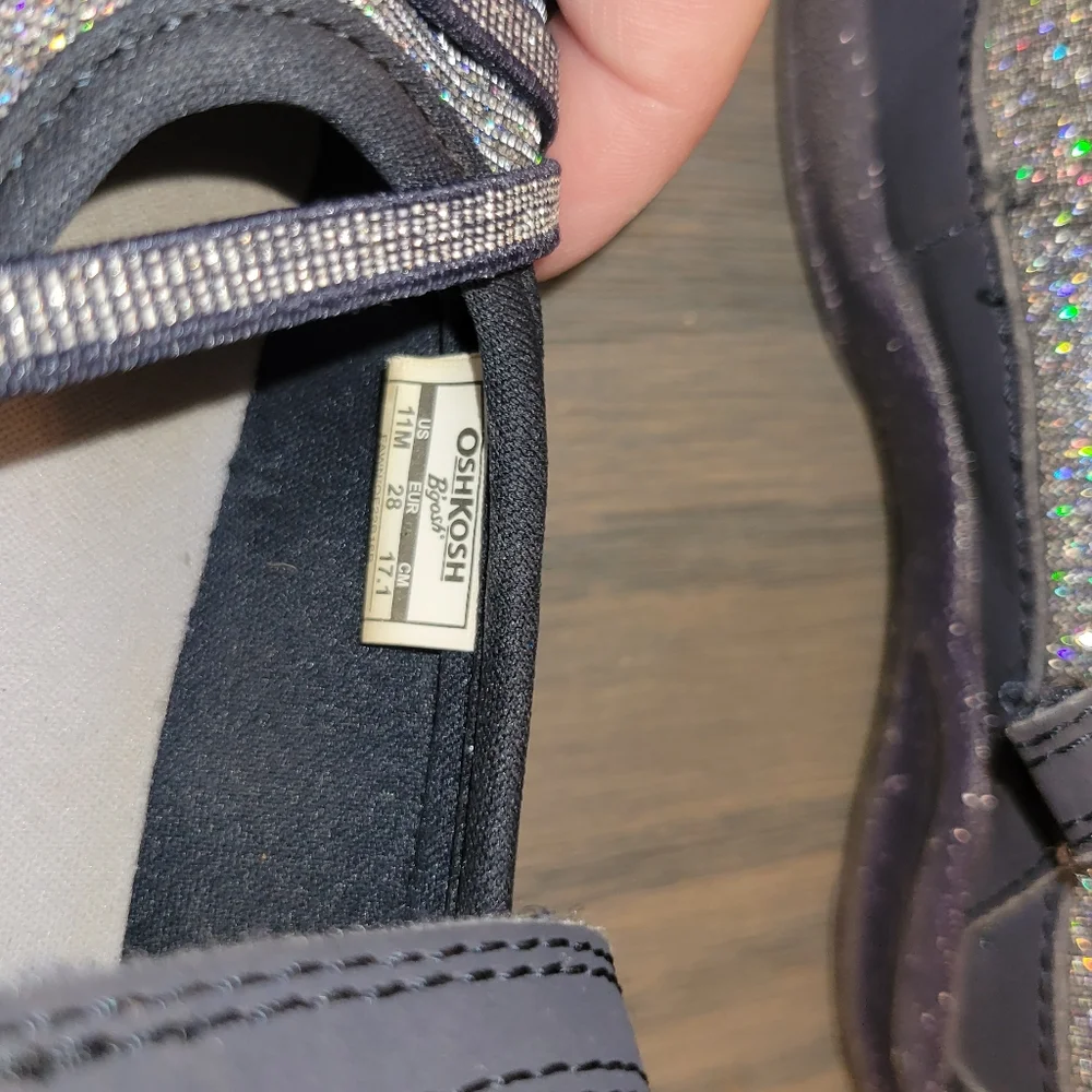 Girl's Oshkosh Sparkly Blue Kids Mary Jane Shoes With Velcro Strap Everplay